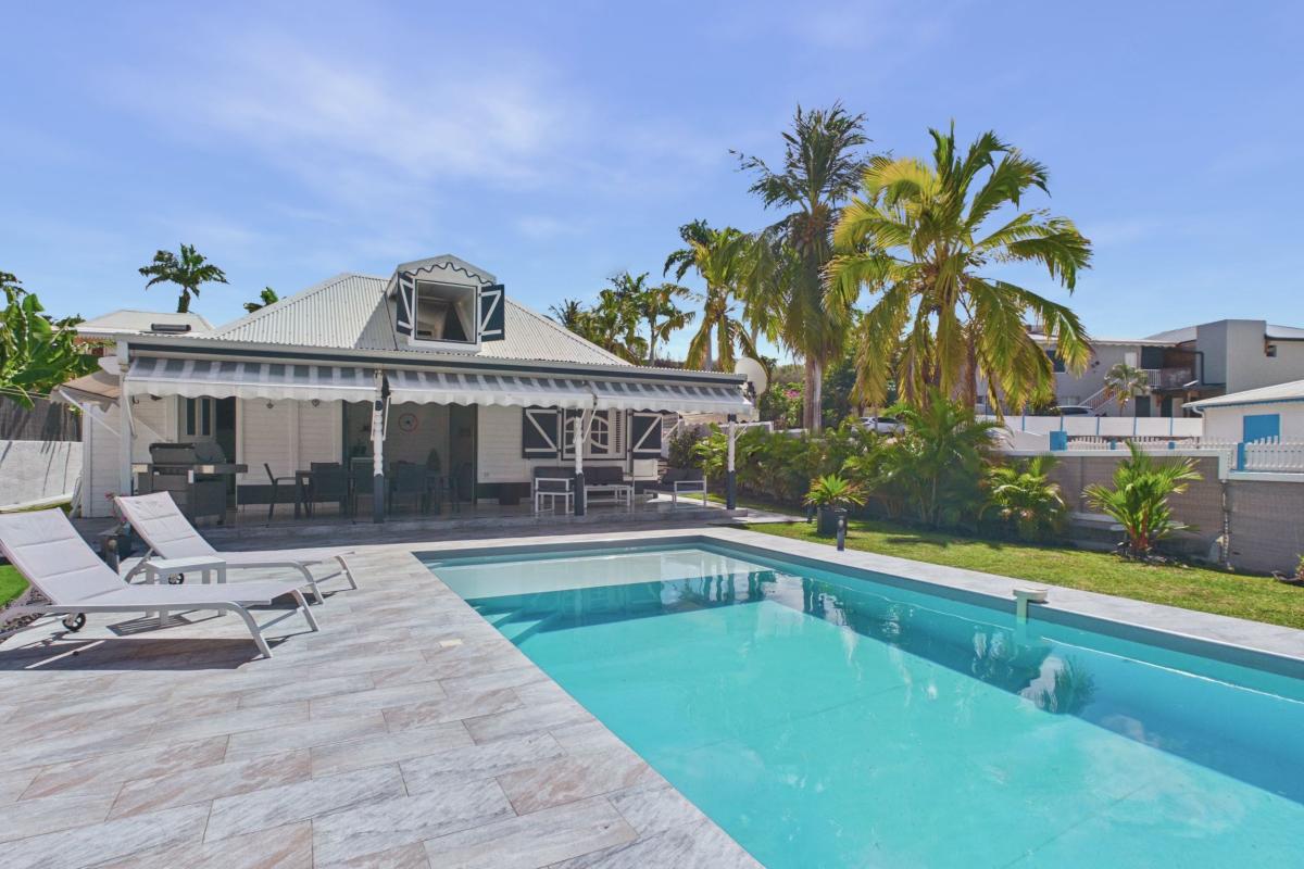 Location villa  au diamant piscine 8 personnes  - vue villa piscine 1